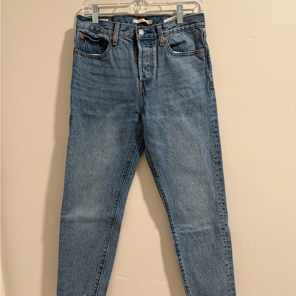 Levi's High Rise Blue Jeans